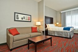  - Holiday Inn Express & Suites Utica - I-90, Exit 31