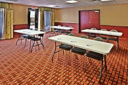  - Holiday Inn Express & Suites Perry
