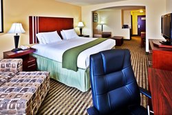  - Holiday Inn Express & Suites Perry