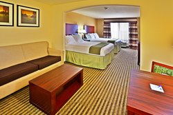  - Holiday Inn Express & Suites Perry