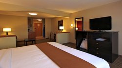  - Holiday Inn Express & Suites Defiance