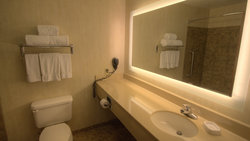  - Holiday Inn Express Sioux Center