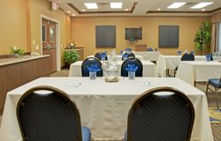  - Holiday Inn Express & Suites Energy Corridor Houston