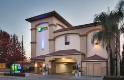  - Holiday Inn Express Central Redwood City