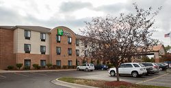  - Holiday Inn Express & Suites Canton - I-275, Exit 22