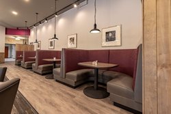  - Holiday Inn & Suites Poplar Bluff