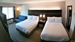  - Holiday Inn Express & Suites Hood River