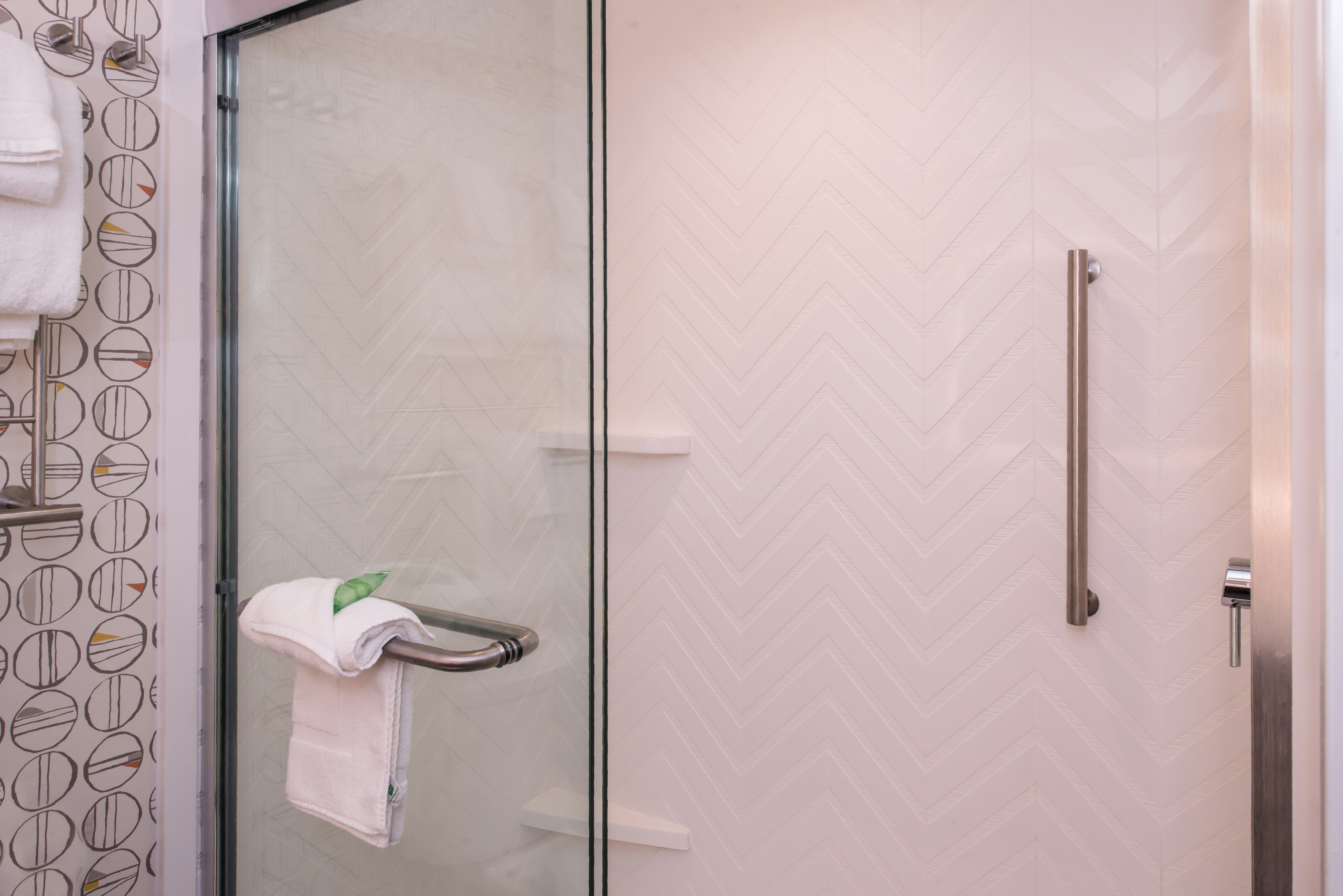 Get ready for the day in our spacious guest bathrooms. 