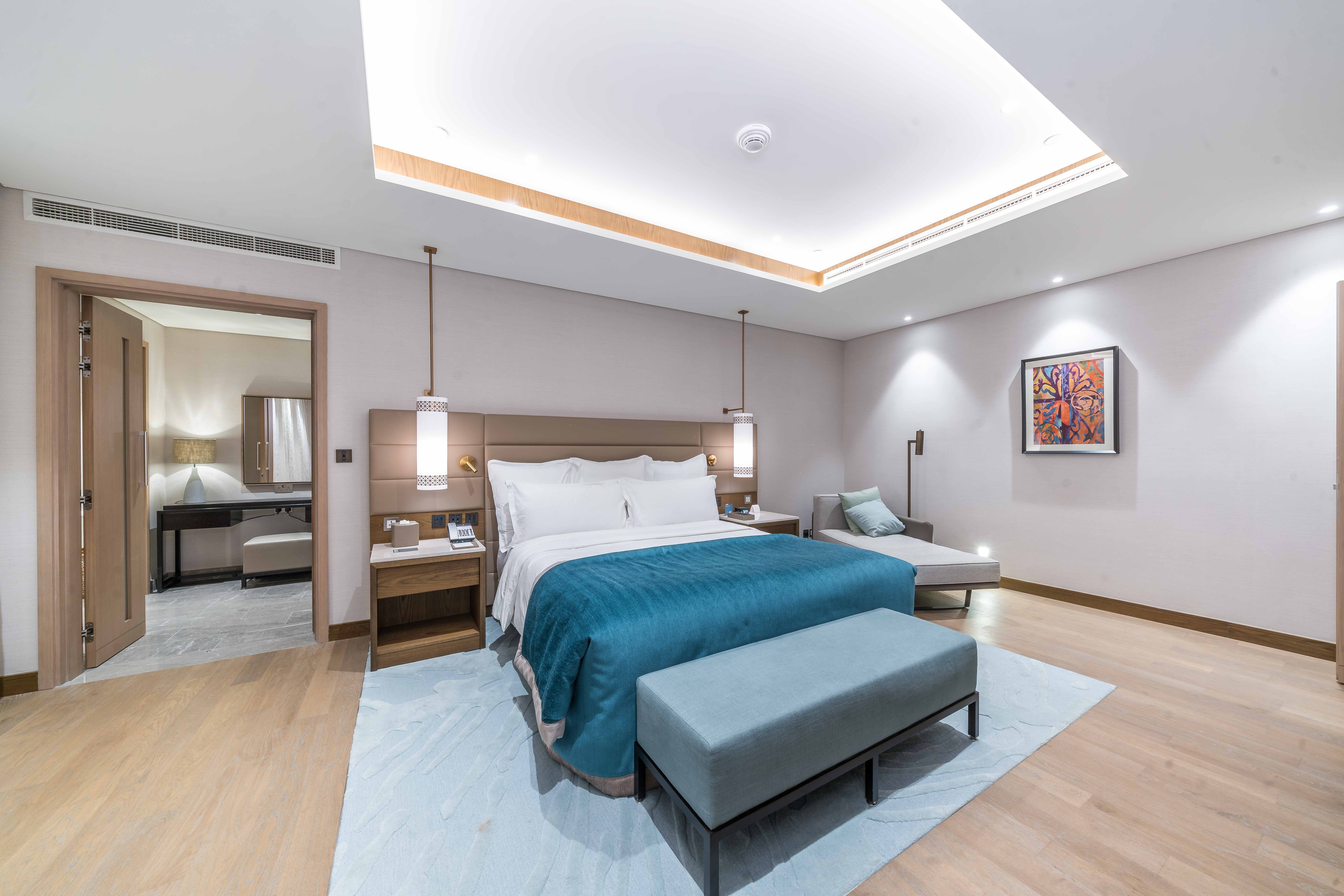 INTERCONTINENTAL FUJAIRAH RESORT BY-guestroom-Presidential room.jpg