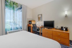  - Fairfield Inn & Suites by Marriott Conroe - I-45, Exit 89