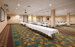  - Holiday Inn & Suites Lincoln