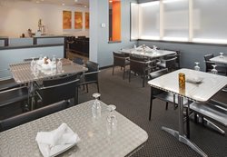  - Holiday Inn & Suites Lincoln