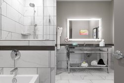  - Current Iowa Hotel Davenport