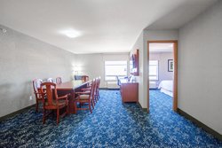  - Four Points by Sheraton Hotel Saskatoon