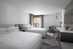  - Marriott Hotel Old City Philadelphia - I-95, Exit 20