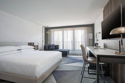  - Marriott Hotel Old City Philadelphia - I-95, Exit 20