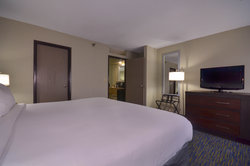  - Holiday Inn Express Fayetteville - I-49, Exit 65