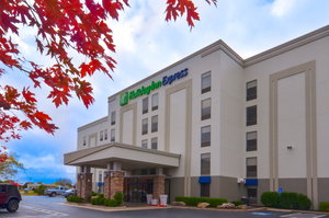 Holiday Inn Express Fayetteville Ar See Discounts