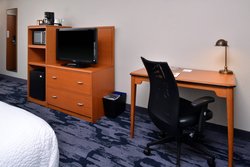  - Fairfield Inn & Suites by Marriott Beloit - I-39 & I-90, Exit 185