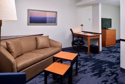  - Fairfield Inn & Suites by Marriott Beloit - I-39 & I-90, Exit 185