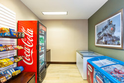  - Holiday Inn Express & Suites Palestine