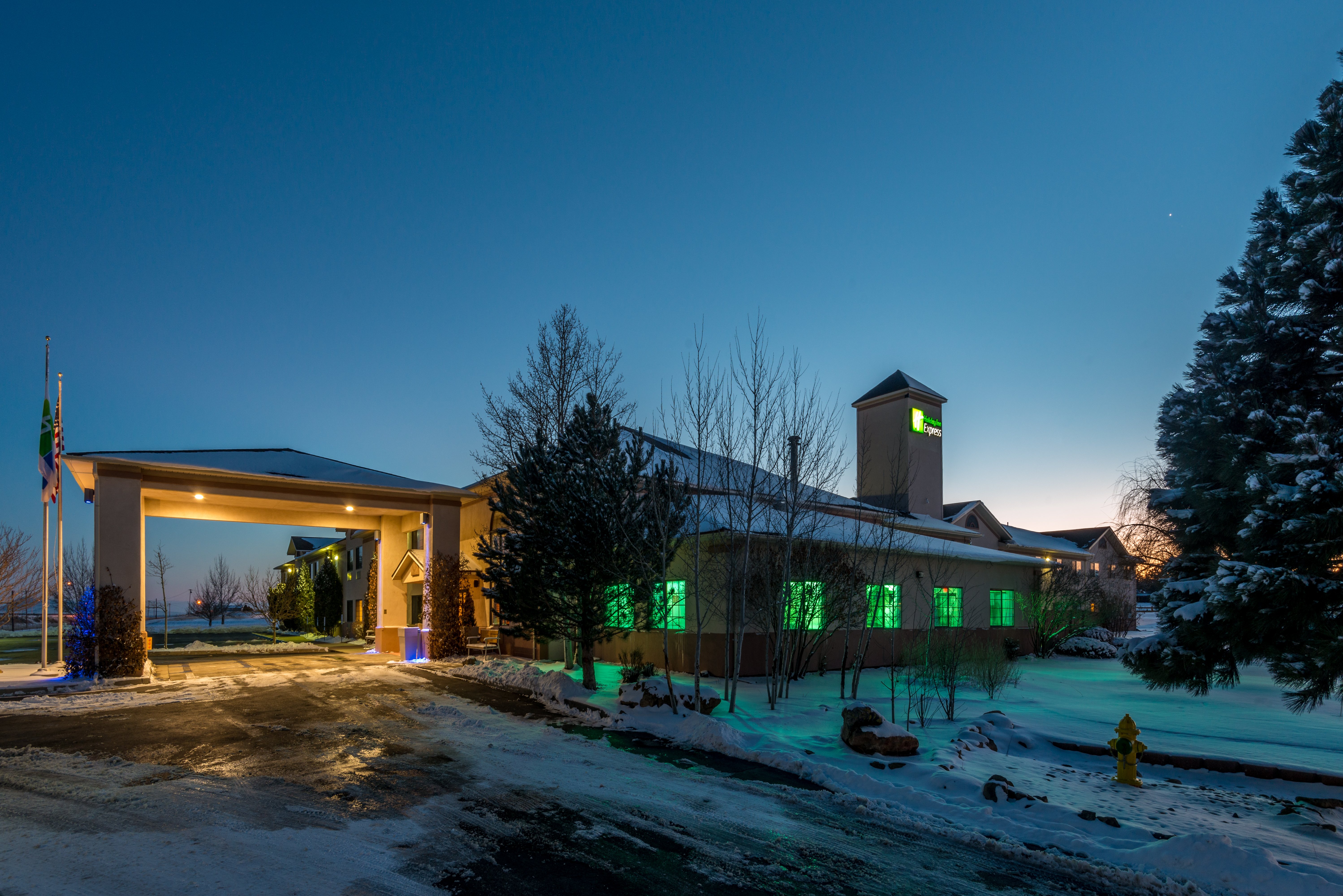 A winter night at our Raton New Mexico hotel