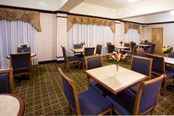  - Holiday Inn Express North Syracuse - I-81, Exit 27