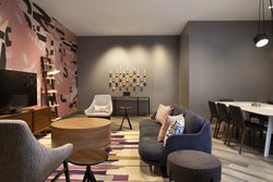  - Crowne Plaza Hotel Perimeter at Ravinia Atlanta - I-285, Exit 29