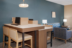  - Holiday Inn Express & Suites Brookville - I-70, Exit 21