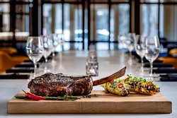  - Sheraton Suites Eau Claire Calgary