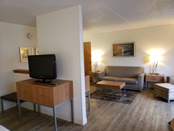  - Holiday Inn Express Harmarville - I-76, Exit 48
