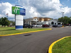  - Holiday Inn Express Harmarville - I-76, Exit 48