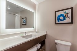  - Holiday Inn & Suites Jefferson City