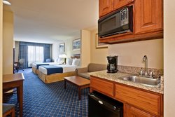  - Holiday Inn Express & Suites Paragould