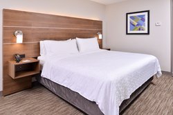  - Holiday Inn Express & Suites Selma - I-35, Exit 173
