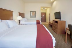  - Holiday Inn Express & Suites Zapata