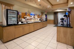  - Holiday Inn Express & Suites Zapata
