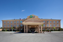  - Holiday Inn Express & Suites Zapata