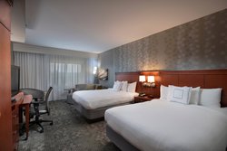  - Courtyard by Marriott McDonough - I-75, Exit 221