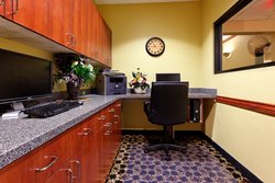  - Holiday Inn Express Crockett