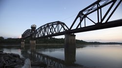  - Holiday Inn Express Boonville