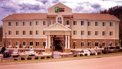  - Holiday Inn Express Belle Vernon