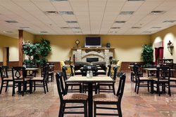  - Holiday Inn Express Salado - I-35, Exit 285, 286