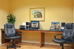  - Holiday Inn Express Salado - I-35, Exit 285, 286