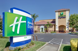  - Holiday Inn Express Oakdale
