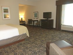  - Holiday Inn Express Northwest Cleveland - I-75, Exit 27