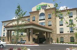  - Holiday Inn Express Northwest Cleveland - I-75, Exit 27