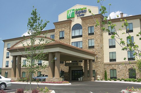 Making every stay more memorable with numerous scenic attractions.
