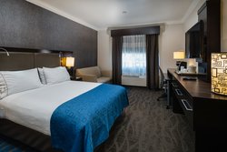  - Holiday Inn Express & Suites Santa Clara