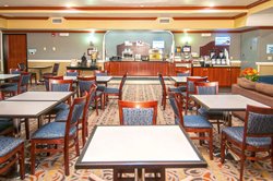  - Holiday Inn Express Central Bakersfield